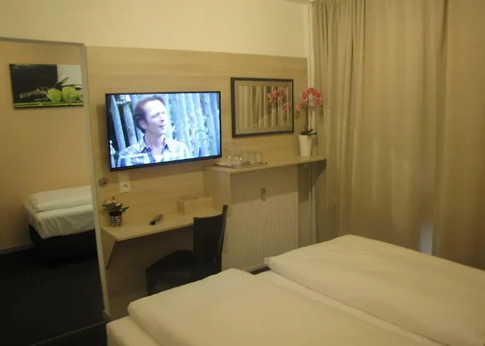 Milano 3*